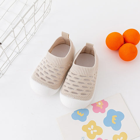 Baby walking shoes indoor anti slip baby front shoes with soft soles for boys and girls shoes