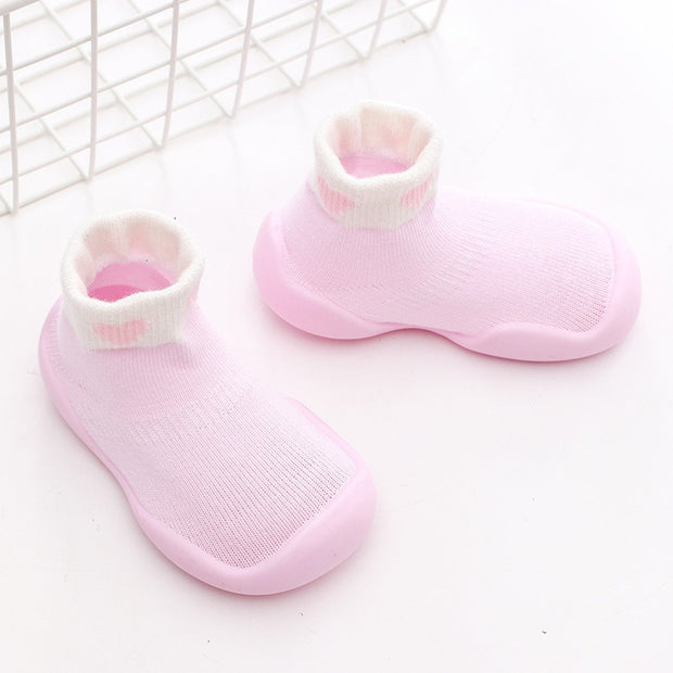 Autumn and Winter Baby Socks Silicone Anti slip Bottom Floor Socks Children's Shoes and Socks Cartoon Rainbow Strips Indoor Walking Shoes and Socks